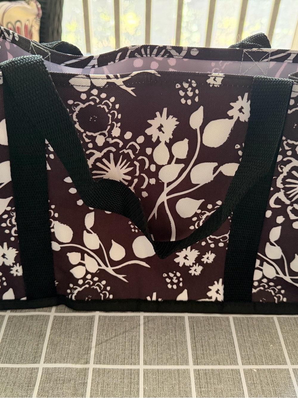 Thirty One Gifts Keep It Caddy Organizing Tote Bag Black Floral Brushstrokes - Picture 7 of 10